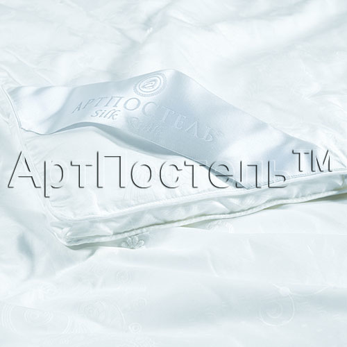 Одеяло Silk Quilt Premium, размер Евро (200х215 см)Одеяла<br>Длина: 215 см<br>Ширина: 200 см<br>Чехол: Объемный, с кантом, ручная стежка<br>Плотность наполнителя: 450 г/кв. м<br><br>Тип: Одеяло<br>Размер: 200x215<br>Материал: Шелк